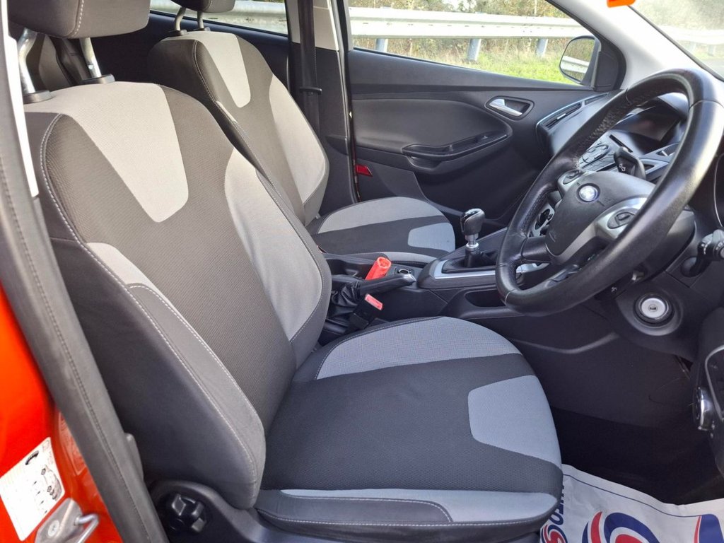 Used Ford Focus 2012 for sale - 76061885: Photo 12