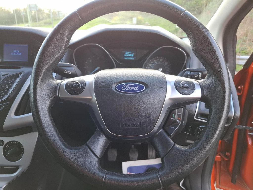 Used Ford Focus 2012 for sale - 76061885: Photo 16