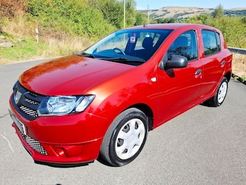 Used Dacia Sandero 2016 for sale - 79518548: Photo