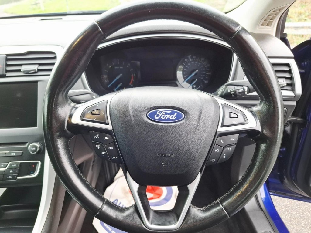 Used Ford Mondeo 2015 for sale - 76303621: Photo 13