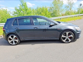 Used Volkswagen Golf 2014 for sale - 78658011: Photo