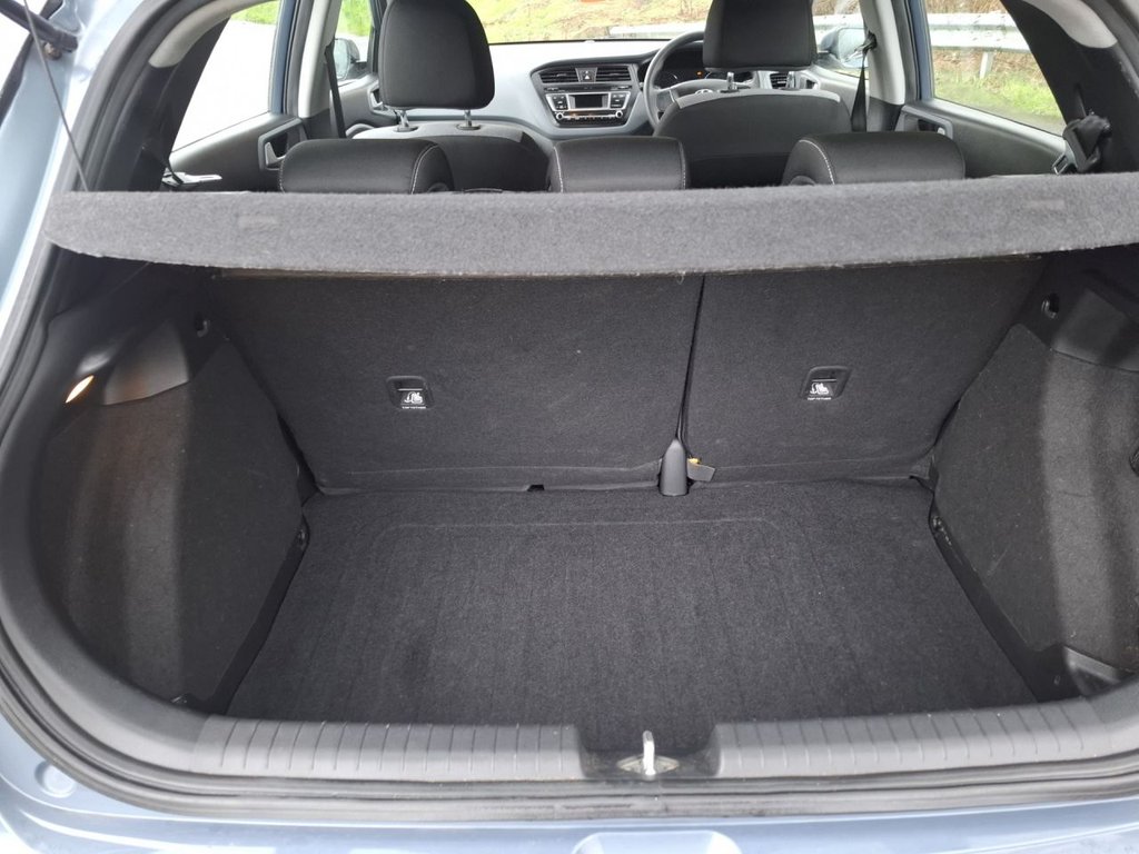 Used Hyundai i20 2016 for sale - 77621082: Photo 18