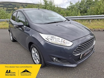 2014 (64) - 1.6 TDCi ECOnetic Titanium Hatchback 5dr Diesel Manual Euro 5 (s/s) (95 ps)