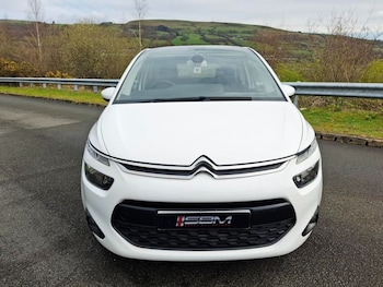 Used Citroen C4 Picasso 2015 for sale - 77680759: Photo
