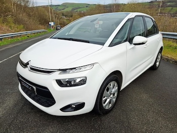 Used Citroen C4 Picasso 2015 for sale - 77680759: Photo