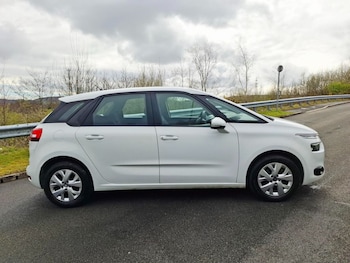 Used Citroen C4 Picasso 2015 for sale - 77680759: Photo