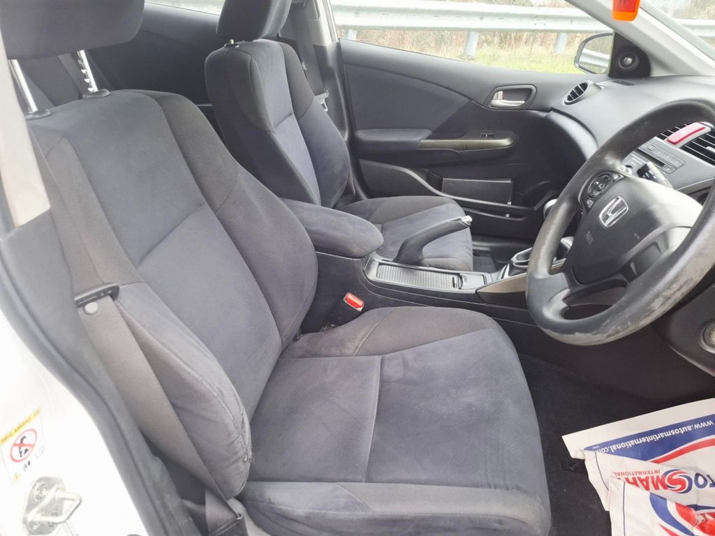 Used Honda Civic 2014 for sale - 76590936: Photo 10