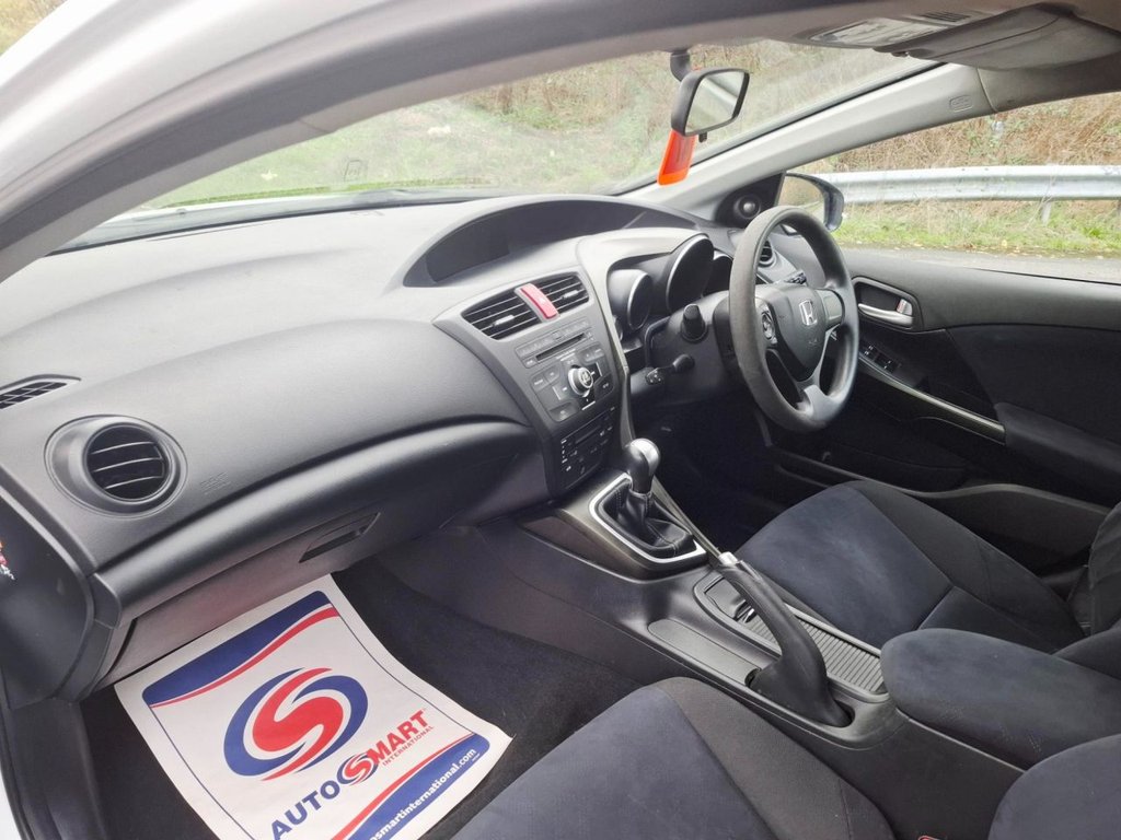 Used Honda Civic 2014 for sale - 76590936: Photo 11