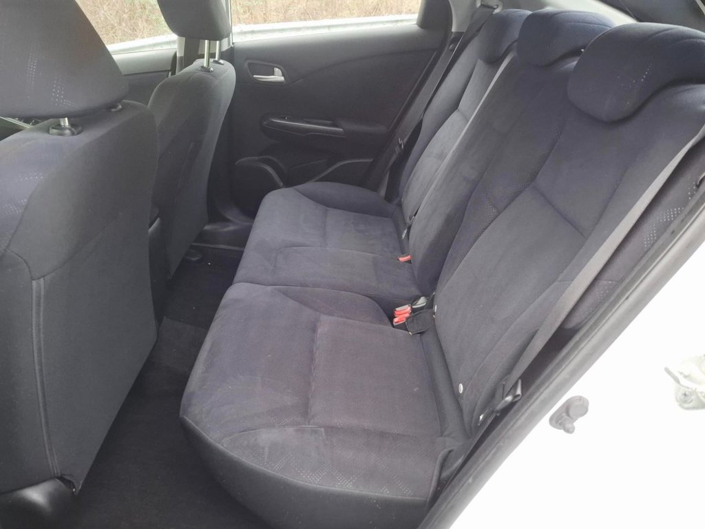 Used Honda Civic 2014 for sale - 76590936: Photo 14