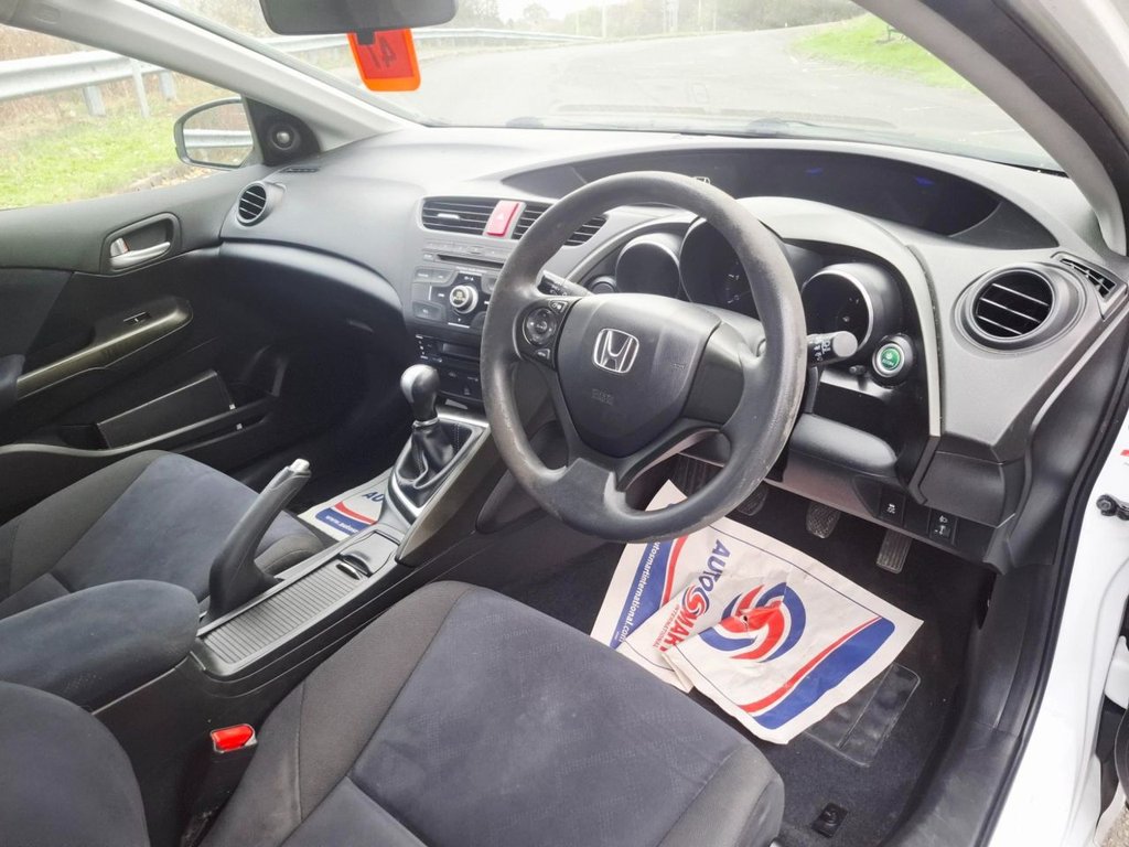 Used Honda Civic 2014 for sale - 76590936: Photo 8