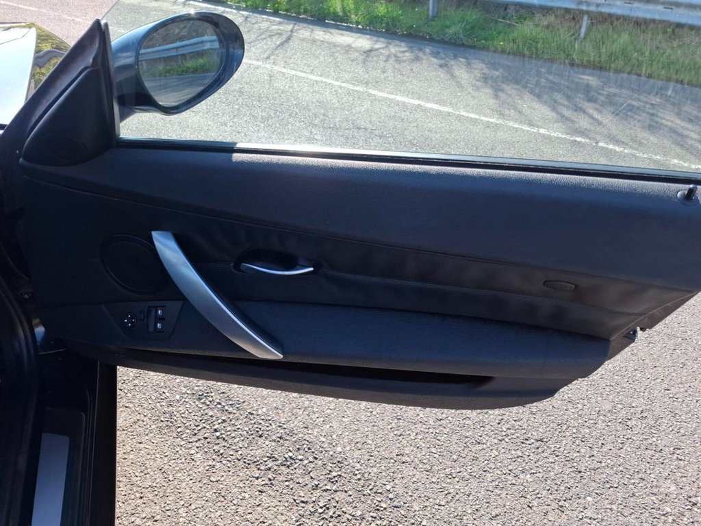 Used BMW Z4 2008 for sale - 78082445: Photo 19