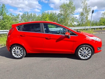 Used Ford Fiesta 2016 for sale - 78543705: Photo