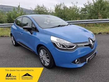 2014 (14) - 1.2 16V Dynamique MediaNav Hatchback 5dr Petrol Manual Euro 5 (75 ps)