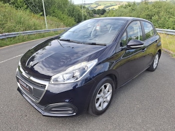 Used Peugeot 208 2017 for sale - 75149598: Photo