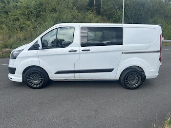 Used Ford Transit Custom 2017 for sale - 77654811: Photo