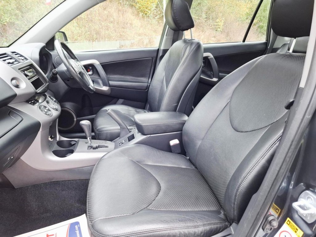 Used Toyota RAV4 2007 for sale - 76345361: Photo 12