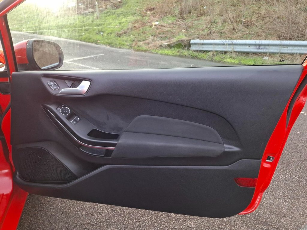 Used Ford Fiesta 2018 for sale - 77153296: Photo 11