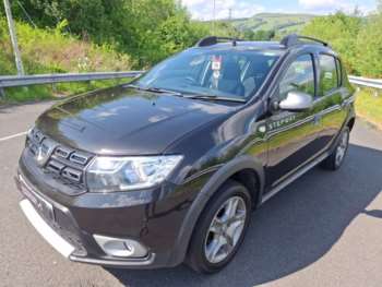 Used Dacia Sandero Stepway 2017 for sale - 74695783: Photo