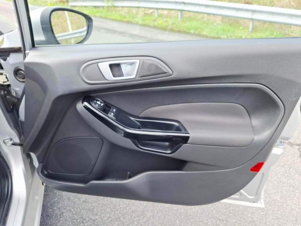 Used Ford Fiesta 2013 for sale - 78068397: Photo 11