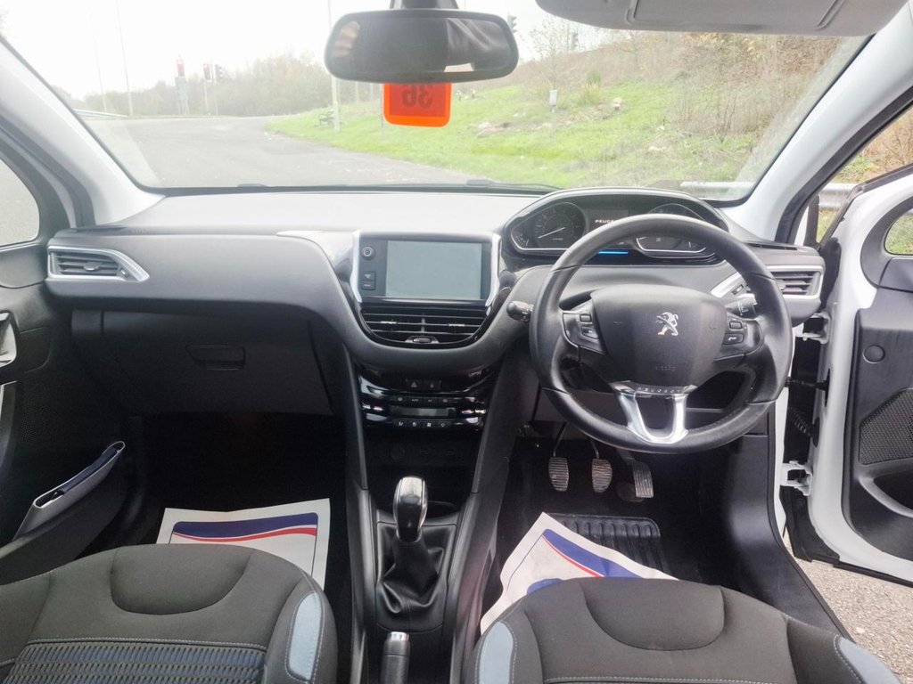 Used Peugeot 208 2012 for sale - 76590937: Photo 10