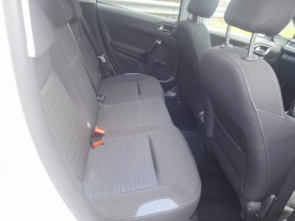 Used Peugeot 208 2012 for sale - 76590937: Photo 20