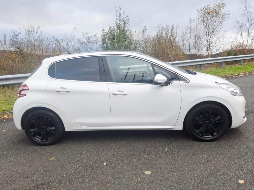 Used Peugeot 208 2012 for sale - 76590937: Photo 5