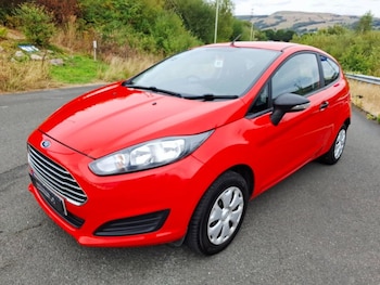 Used Ford Fiesta 2014 for sale - 79562980: Photo