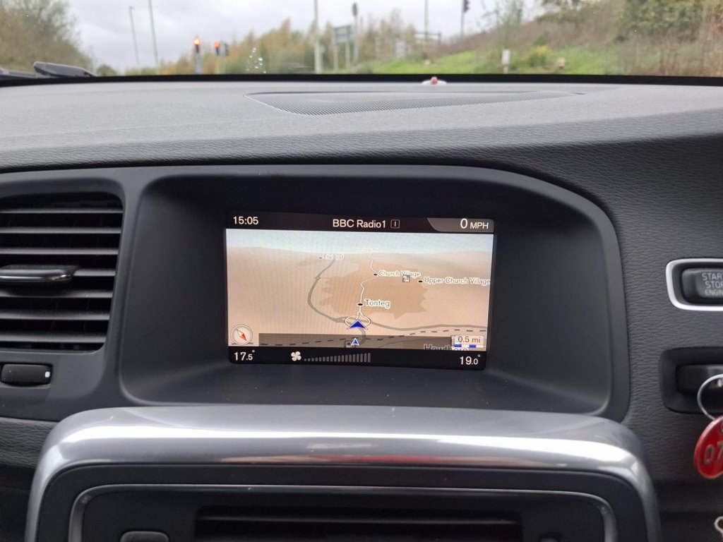 Used Volvo V60 2017 for sale - 76417845: Photo 14