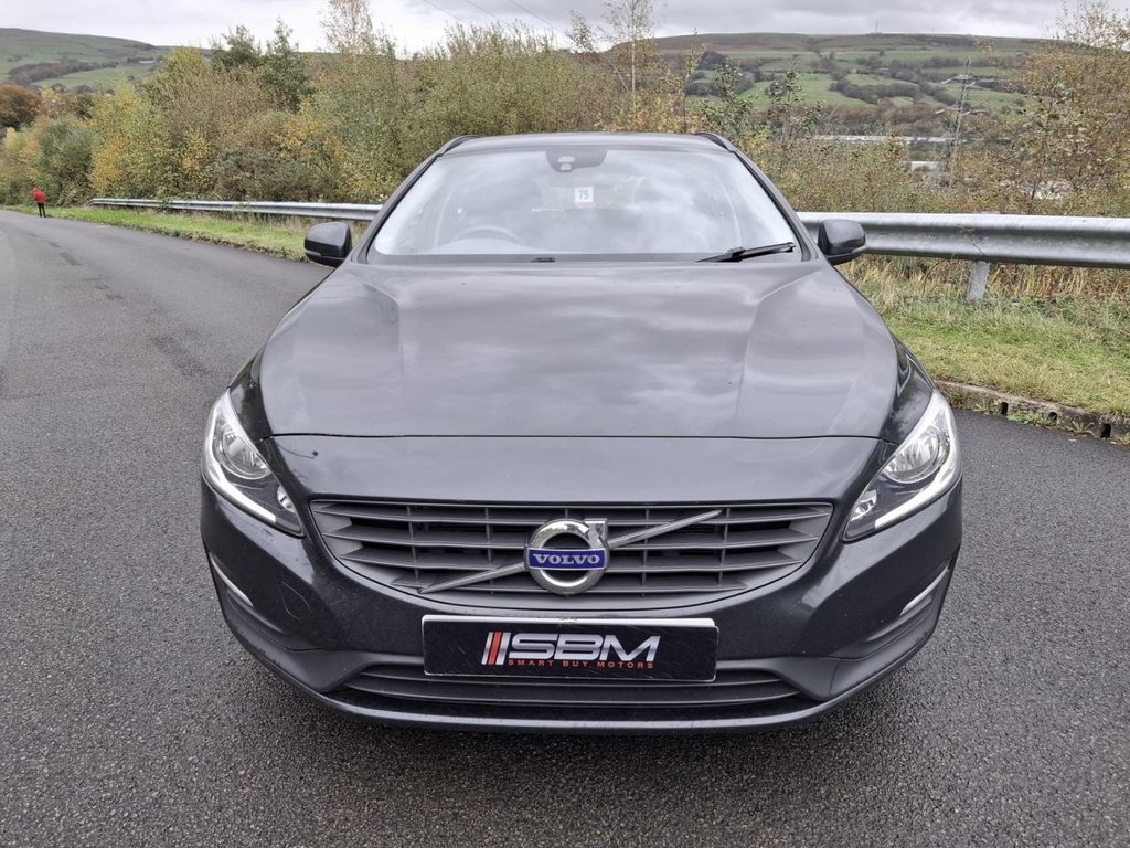 Used Volvo V60 2017 for sale - 76417845: Photo 2