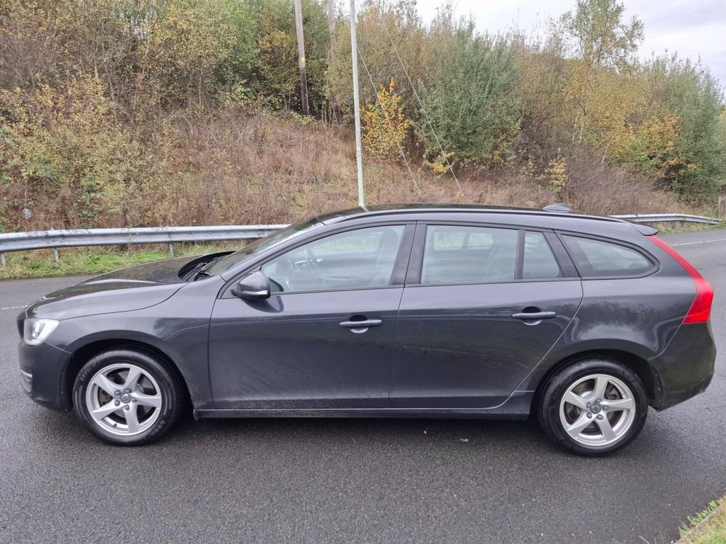 Used Volvo V60 2017 for sale - 76417845: Photo 4