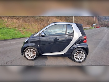 Used smart fortwo 2011 for sale - 77680444: Photo