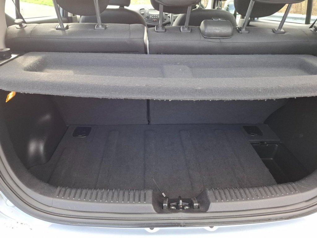 Used Hyundai i10 2013 for sale - 78017260: Photo 20