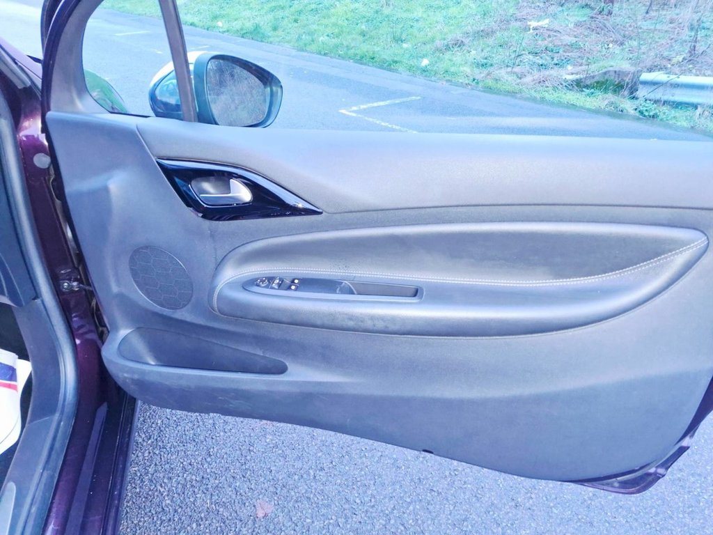 Used Citroen DS3 2014 for sale - 77027245: Photo 20