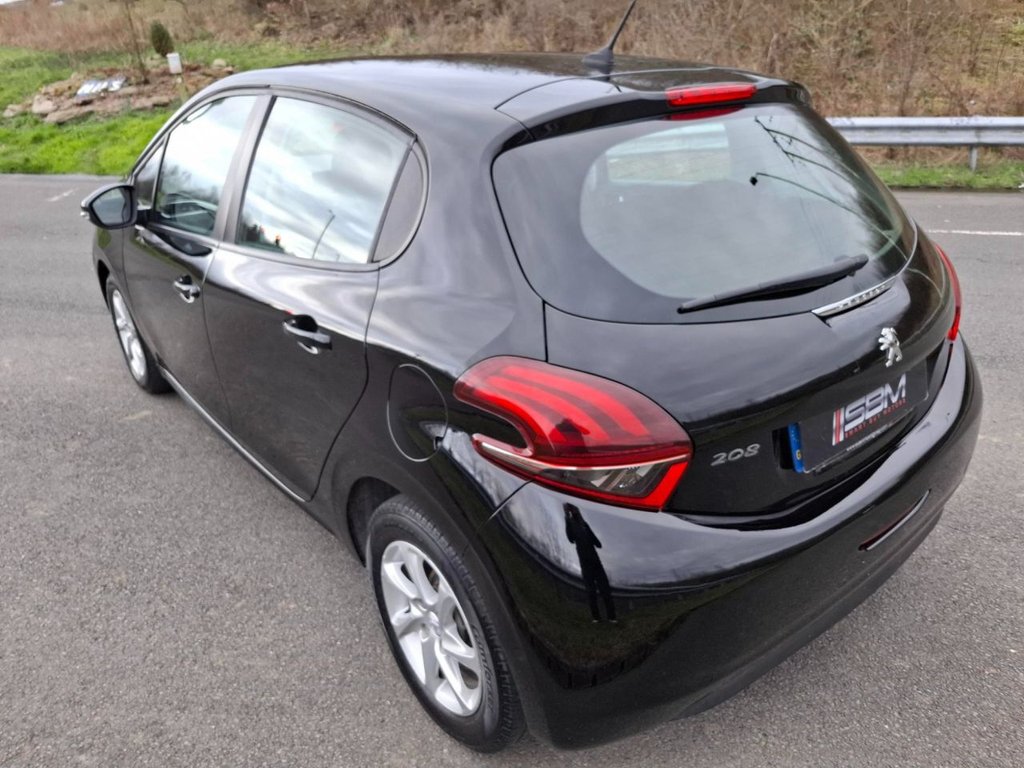 Used Peugeot 208 2018 for sale - 77667086: Photo 8