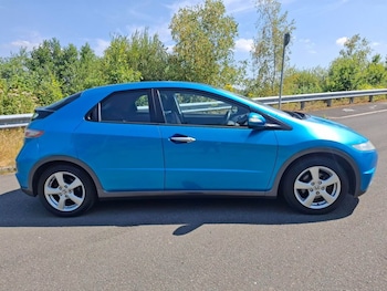 Used Honda Civic 2010 for sale - 79233278: Photo