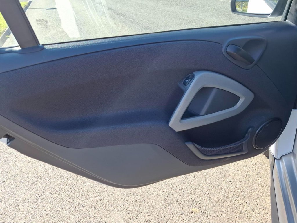 Used smart fortwo 2012 for sale - 77952423: Photo 17