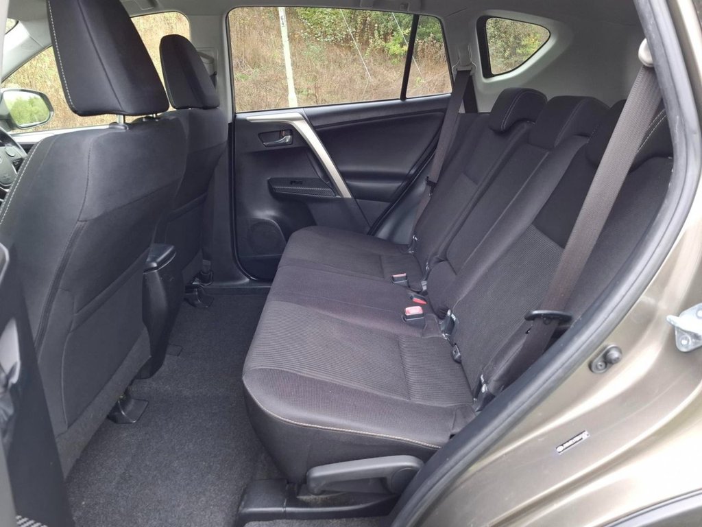 Used Toyota RAV4 2014 for sale - 76291193: Photo 16