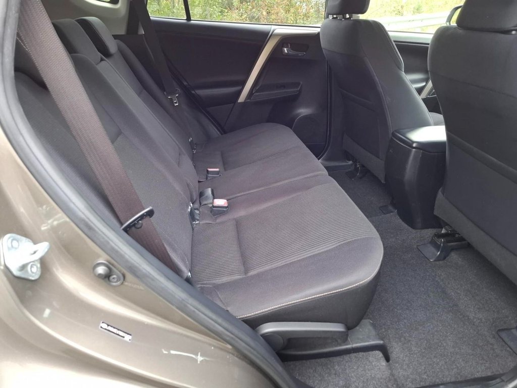 Used Toyota RAV4 2014 for sale - 76291193: Photo 19