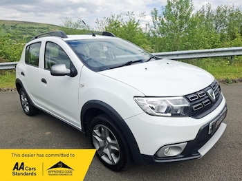 Used Dacia Sandero Stepway 2017 for sale - 78501201: Photo