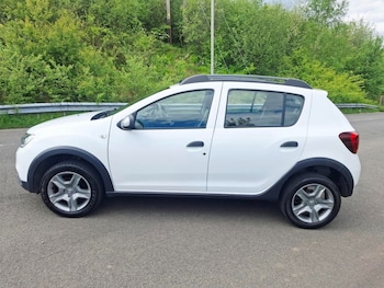 Used Dacia Sandero Stepway 2017 for sale - 78501201: Photo