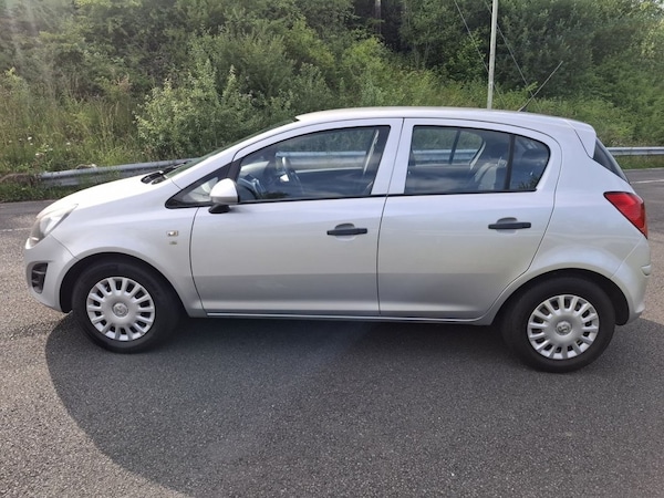 Used Vauxhall Corsa 2014 for sale - 75009863: Photo 4