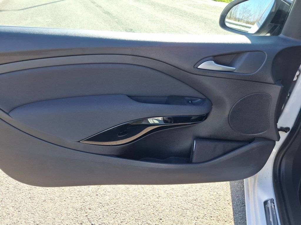 Used Vauxhall ADAM 2015 for sale - 77952421: Photo 22