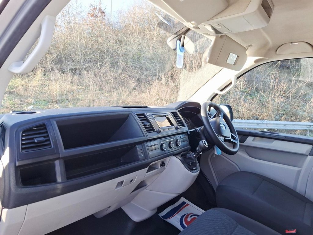 Used Volkswagen Transporter 2017 for sale - 77110485: Photo 11