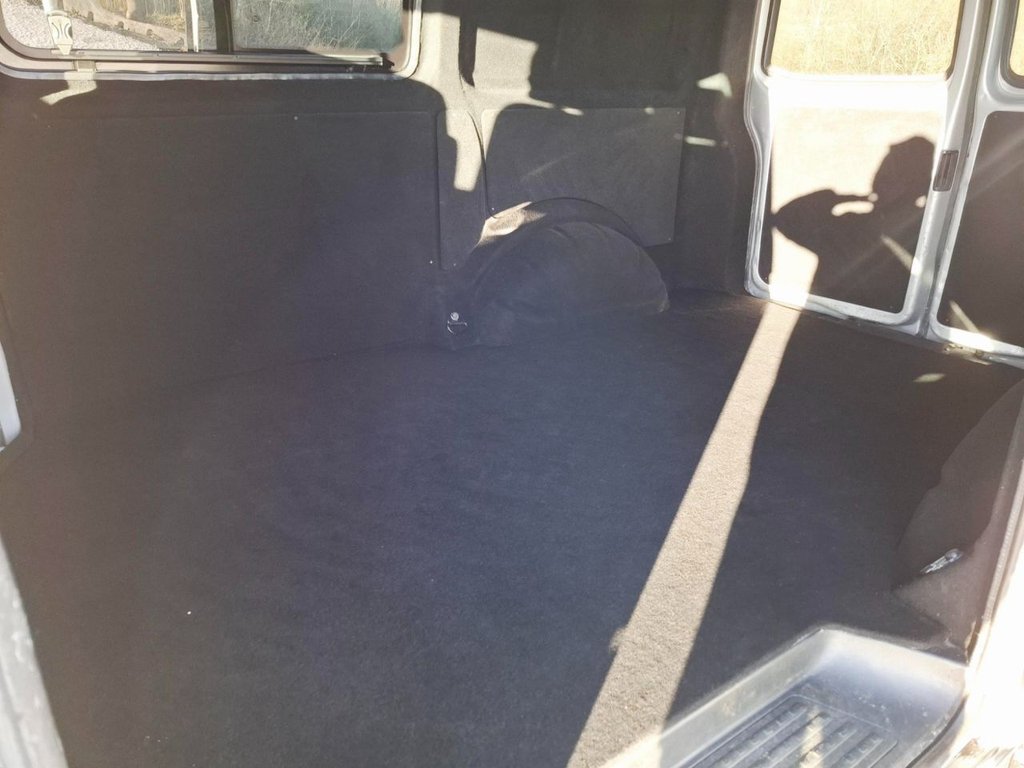 Used Volkswagen Transporter 2017 for sale - 77110485: Photo 17