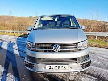 Used Volkswagen Transporter 2017 for sale - 77110485: Photo