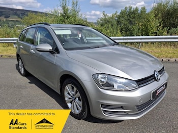 Volkswagen - Golf