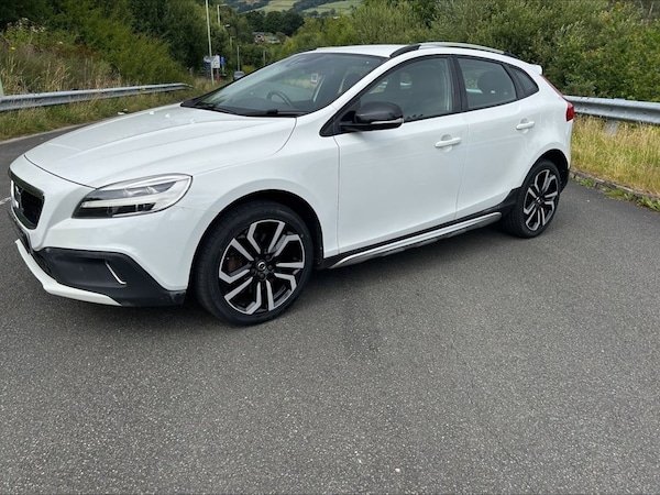 Used Volvo V40 Cross Country 2016 for sale - 75254031: Photo 12