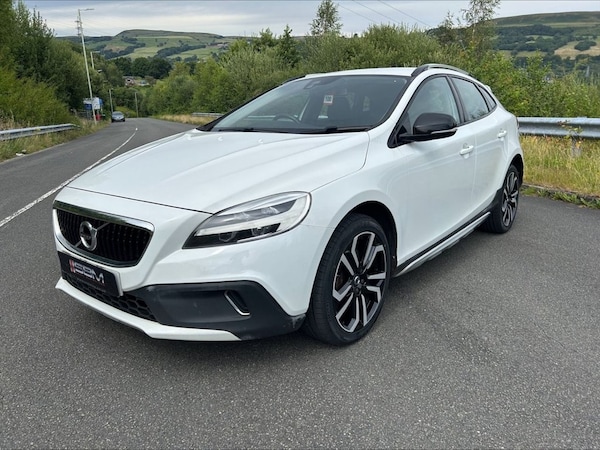 Used Volvo V40 Cross Country 2016 for sale - 75254031: Photo 3
