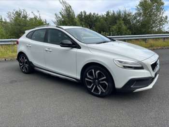 Used Volvo V40 Cross Country 2016 for sale - 75254031: Photo