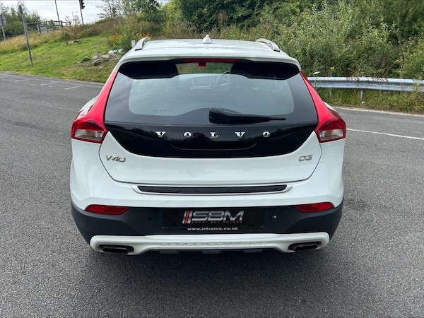 Used Volvo V40 Cross Country 2016 for sale - 75254031: Photo 6